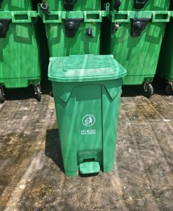 Thùng rác nhựa HPDE 80L đạp chân